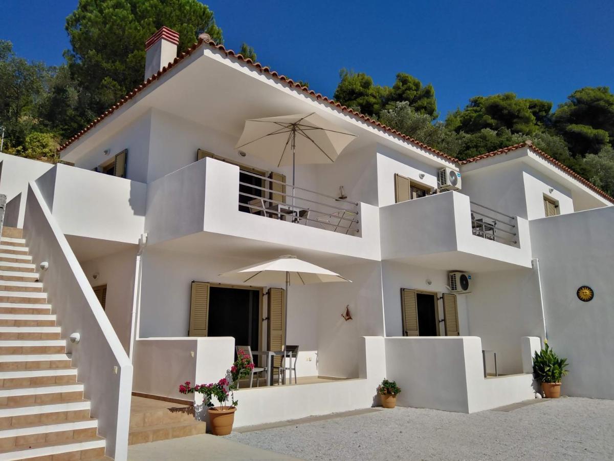 Skiathos Lagoterra Apartments المظهر الخارجي الصورة