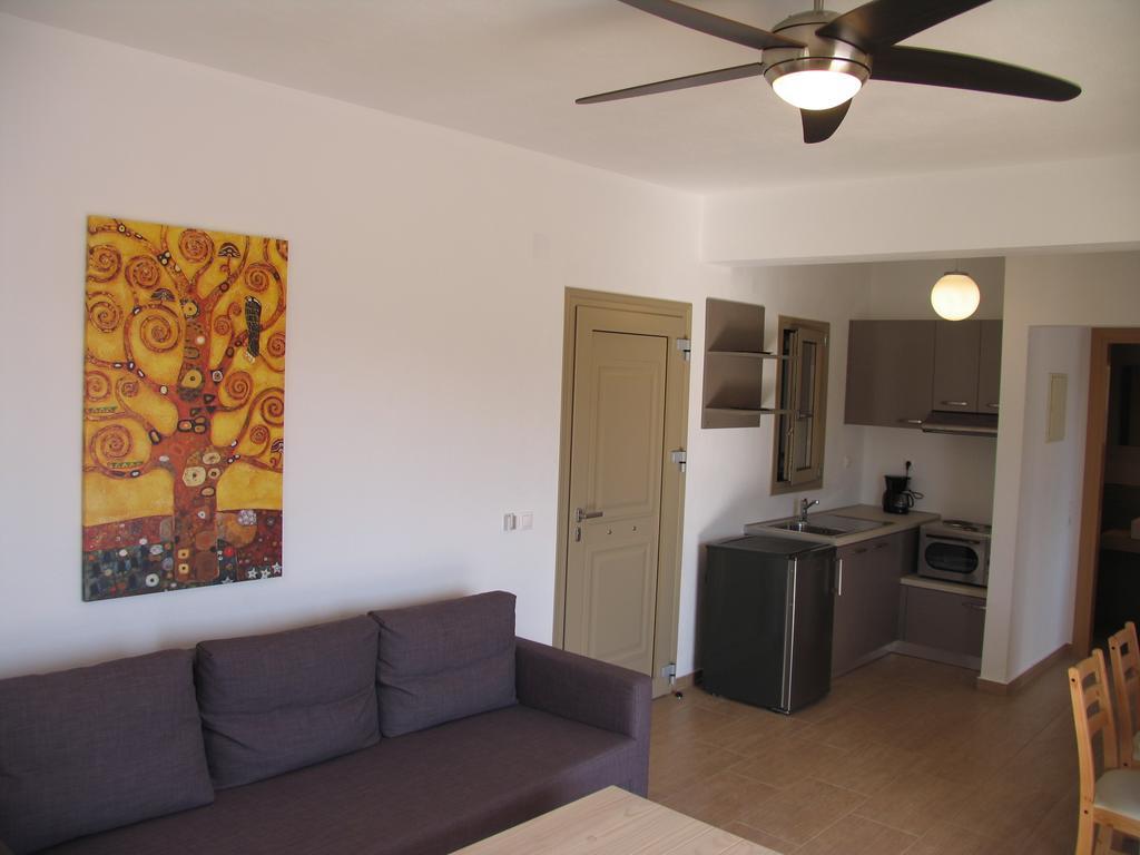 Skiathos Lagoterra Apartments المظهر الخارجي الصورة